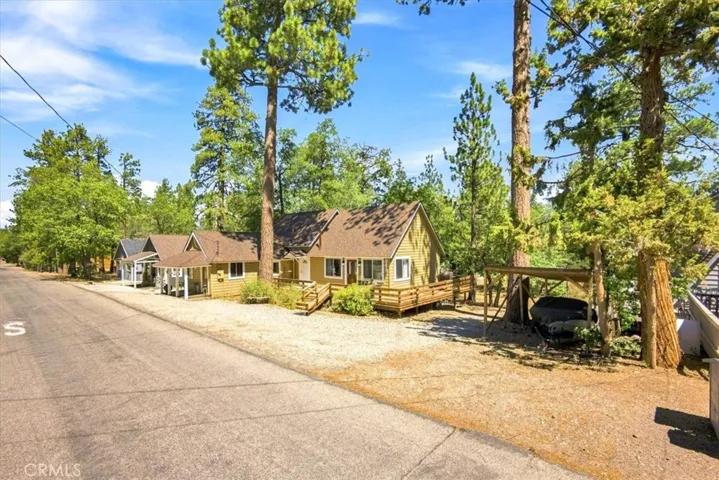 683 Sunset, Sugarloaf, California 92386 — photo 4
