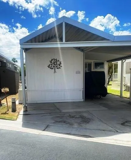 84136 Ave