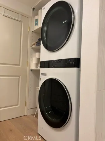 Full Size Washer and Dryer