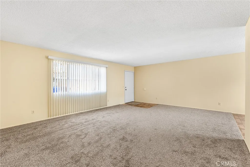 6434 Linda Lee, Yucca Valley, California 92284 — photo 5