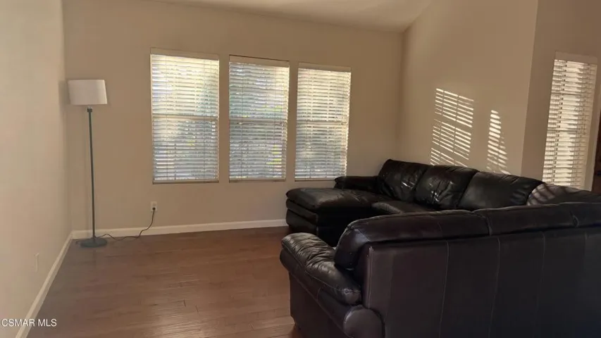 5430 Fieldcrest Drive, Camarillo, California 93012 — photo 4