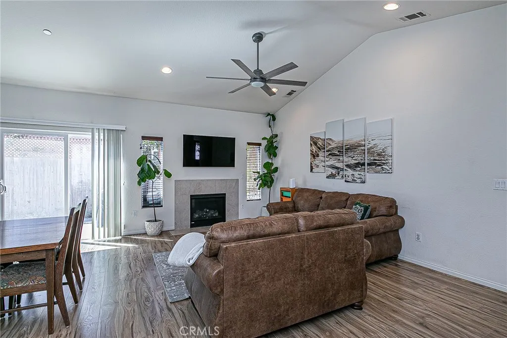 1452 W Beacon, Santa Maria, California 93458 — photo 5
