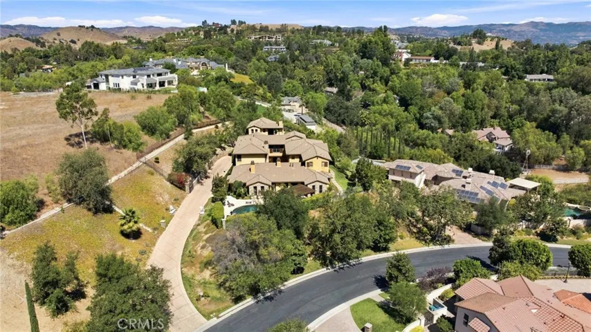 5182 Garrett Court, Calabasas, California 91302 — photo 4