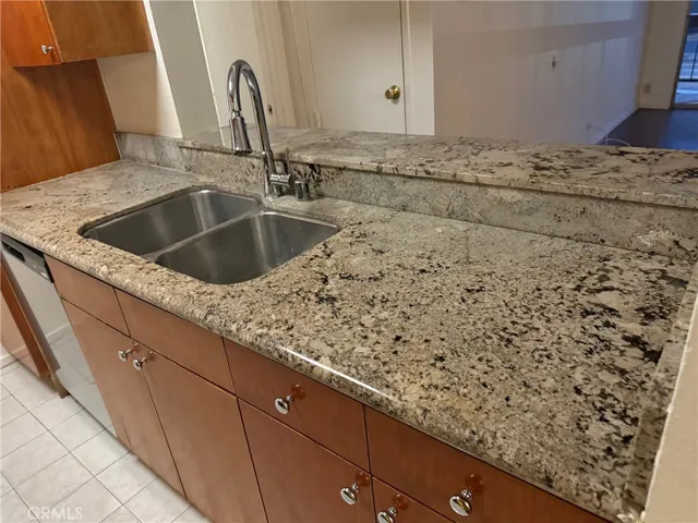 5460 White Oak, Encino, California 91316 — photo 4