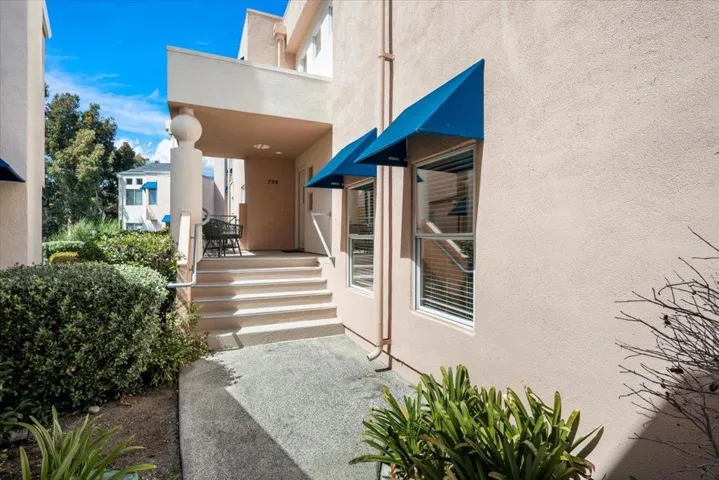 799 Lakeshore Drive, Redwood City, California 94065 — photo 5