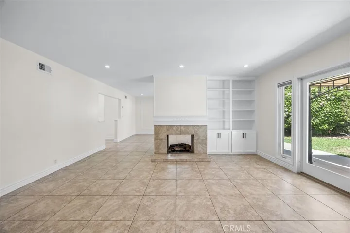 831 E Hoover, Orange, California 92867 — photo 4