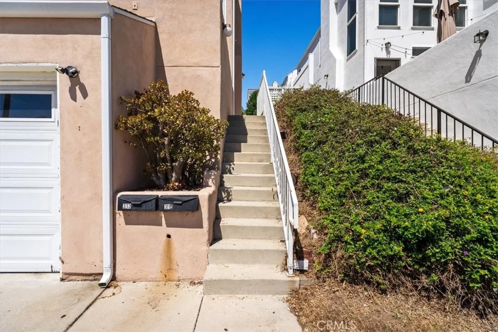 Exterior Entry Stairs Exterior Entry Stairs