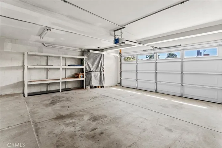 Attached 2 car garage