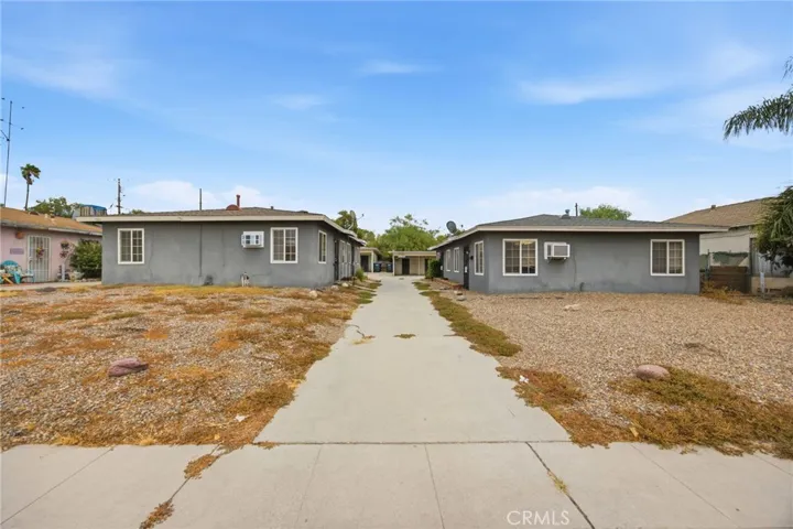 1290 1292 Fairview, Colton, California 92324 — photo 4