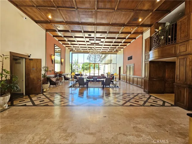 WARM WELCOMING AND CLASSY LOBBY