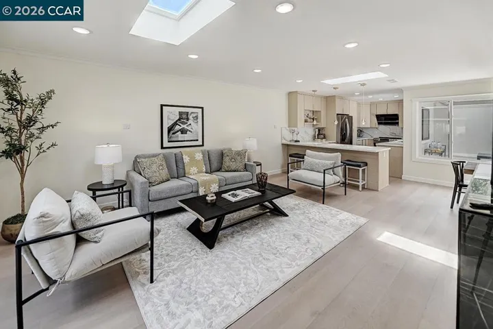 1221 Oakmont Dr 2, Walnut Creek, California 94595 — photo 4