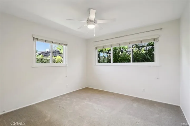 Spacious 2nd bedroom