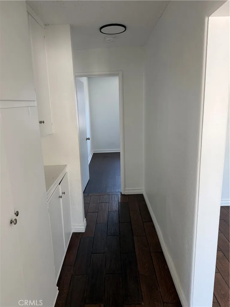 1024 W Reeve, Compton, California 90220 — photo 4
