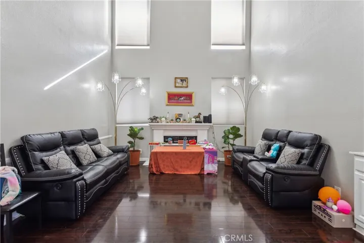 18641 Nathan Hill Drive, Canyon Country, California 91351 — photo 4