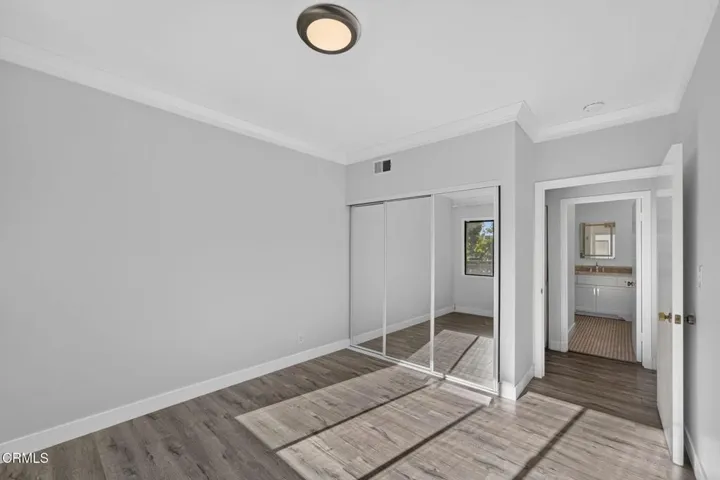 36-web-or-mls-111 S Orange Grove Blvd 10