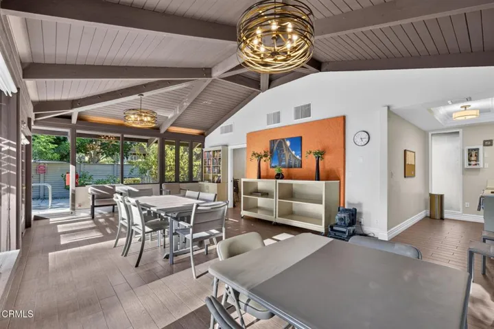 50-web-or-mls-111 S Orange Grove Blvd 10