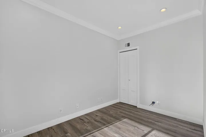 40-web-or-mls-111 S Orange Grove Blvd 10