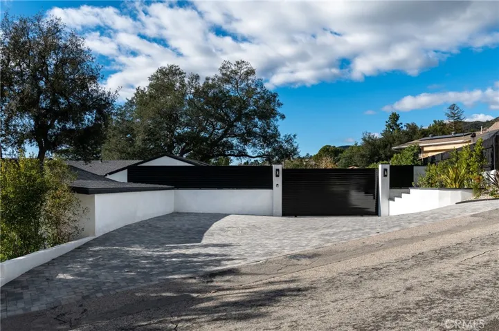 3011 Frances Avenue, La Crescenta, California 91214 — photo 4