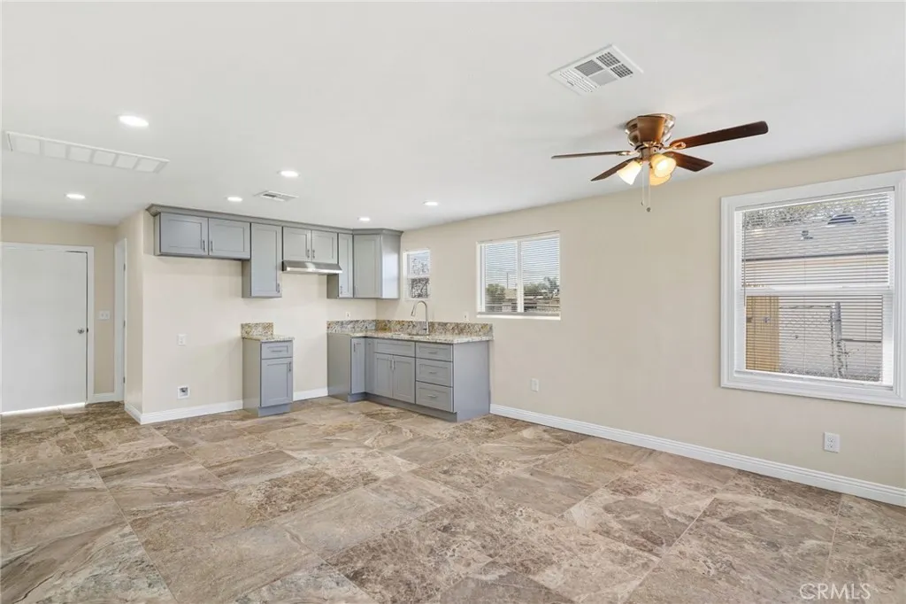 1509 Murdock, Bakersfield, California 93307 — photo 4