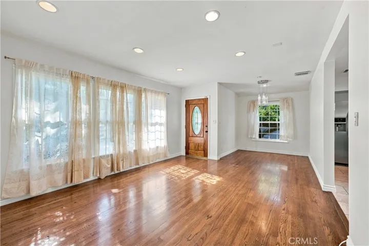 5017 Rubio Avenue, Encino, California 91436 — photo 5