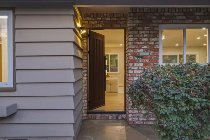 12390 Woodside Drive, Saratoga, California 95070 — photo 5