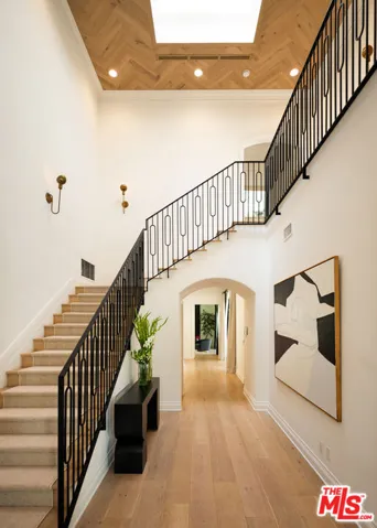 9577 Lime Orchard Road, Beverly Hills, California 90210 — photo 4