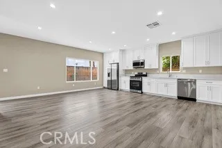 7827 Vicky Avenue, West Hills, California 91304 — photo 4