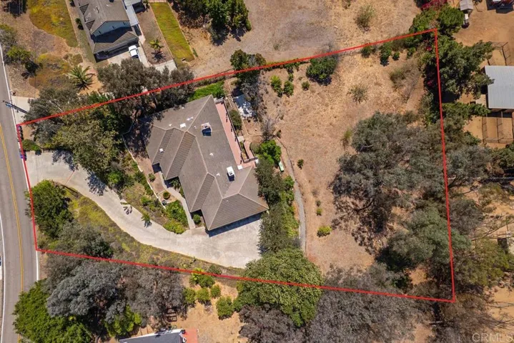 3911 Alta Vista Drive, Fallbrook, California 92028 — photo 5