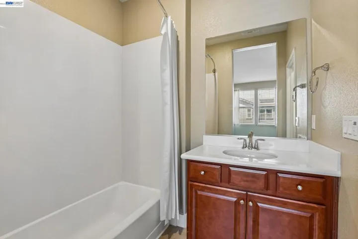 En Suite Bathroom