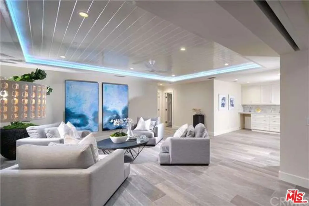 living media room