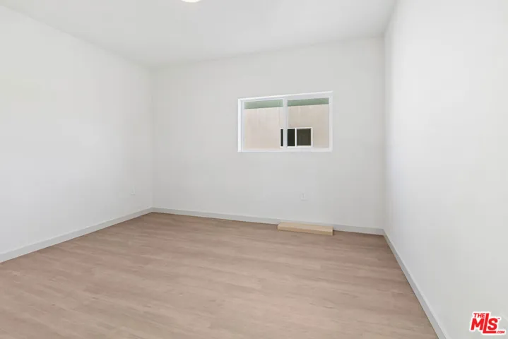 Front unit - Bed 5