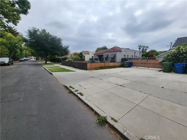 Street view with gate leading to the property. (Rear unit of duplex)