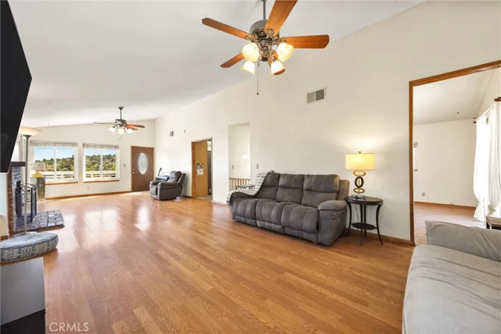 120 South End, Frazier Park, California 93225 — photo 5