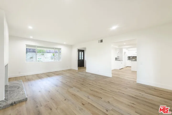 Living Room (reverse view)