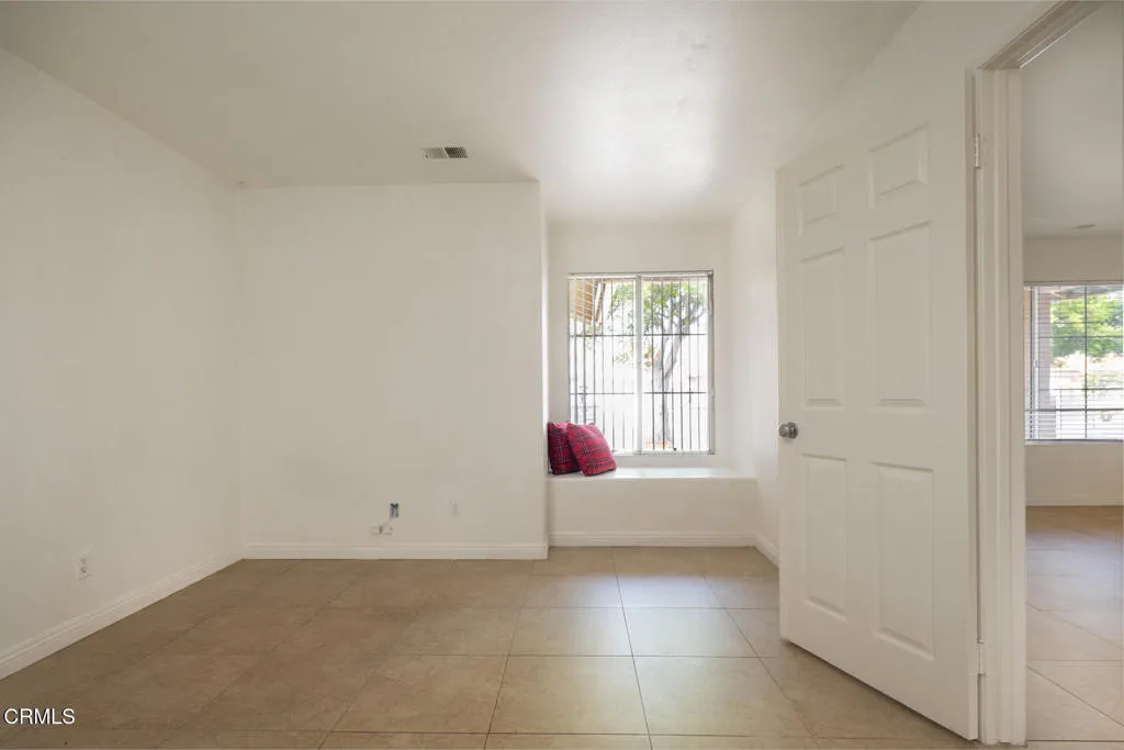 708 Binnacle -  MLS-12