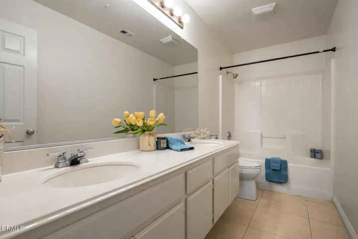 708 Binnacle -  MLS-28