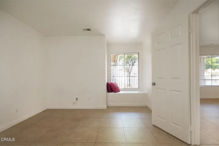 708 Binnacle -  MLS-12