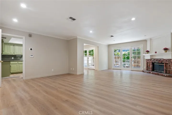 18850 Hatteras, Tarzana, California 91356 — photo 4