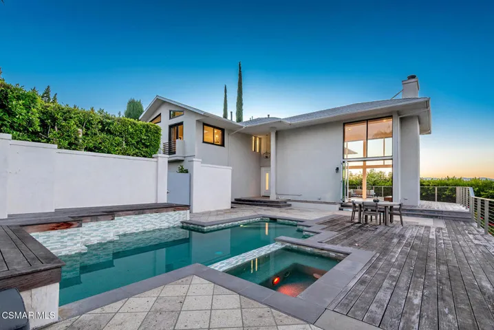4622 Charmion Lane, Encino, California 91316 — photo 4