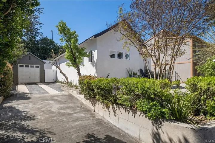 10808 Sarah Street, North Hollywood, California 91602 — photo 5
