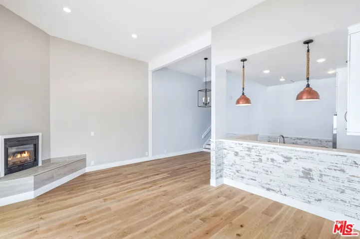 25328 Malibu Road A, Malibu, California 90265 — photo 4