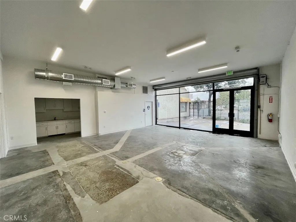 18444 Ventura Boulevard A, Los Angeles, California 91356 — photo 5