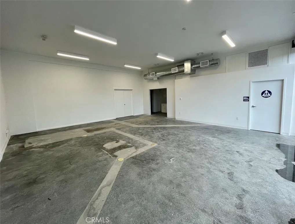 18444 Ventura Boulevard, Los Angeles, California 91356 — photo 4