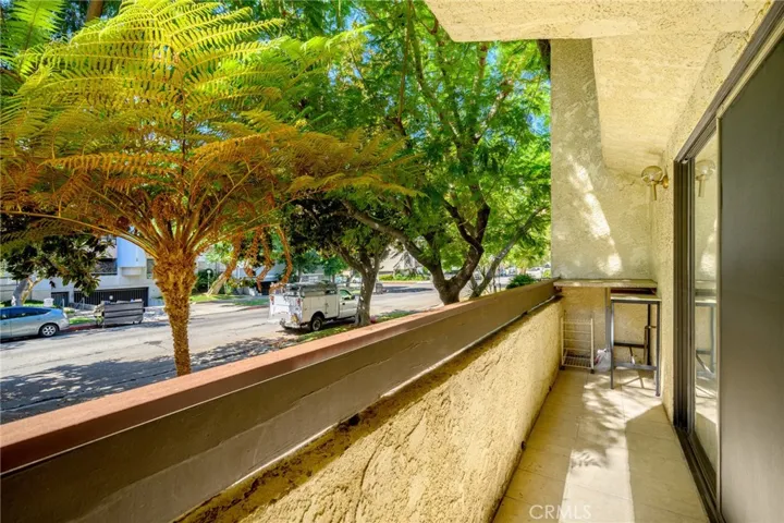 543 W Stocker Street, Glendale, California 91202 — photo 5