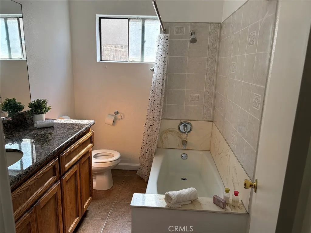 1070 Rosalia Ave., Hemet, California 92543 — photo 4