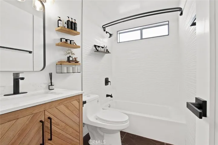 14110 Yukon, Hawthorne, California 90250 — photo 4