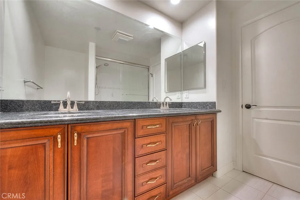 Bathroom 3/4 view Bathroom 3/4 view