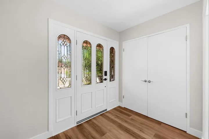 329 E South Avenue, Redlands, California 92373 — photo 4