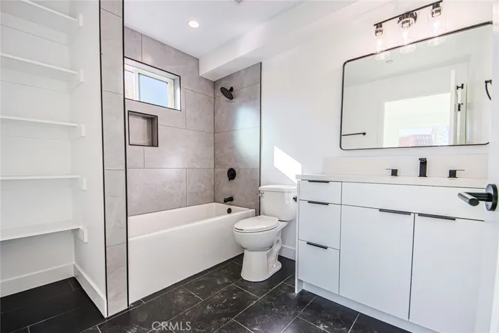 5709 Auckland, North Hollywood, California 91601 — photo 5