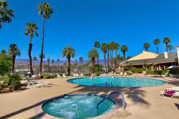 The Colony Pool 2